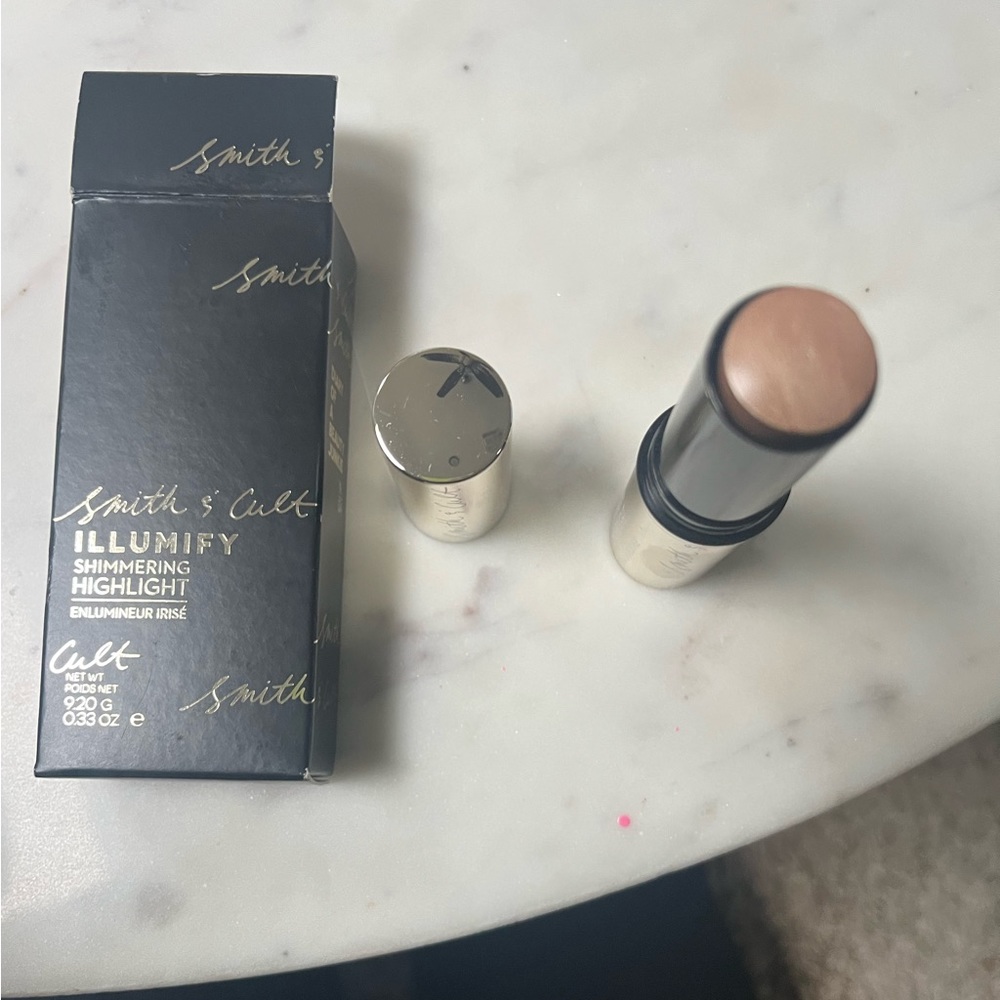 Smith & Cult illumify highlighter in starlings